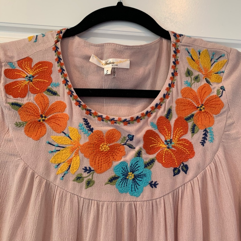 Boutique floral blouse